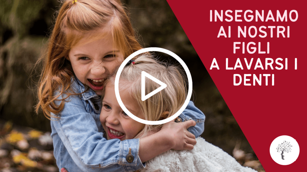 Insegnamo ai nostri figli a lavarsi i denti